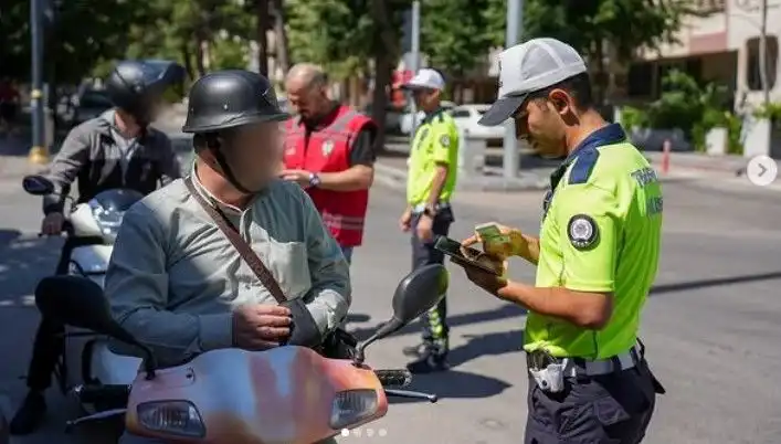 Isparta'da Trafik Denetimlerinde Yeni Dönem: Aşırı Hız ve Güvenliğin Önemi