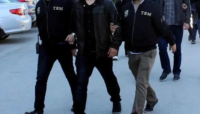 İstanbul'da Düzenlenen Terör Operasyonunda 14 Şüpheli Gözaltına Alındı