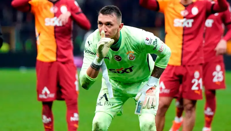 Muslera'nın Yerine Geçmeyi Bekleyen Yıldız Adayı Kim Olacak?