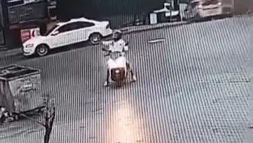 İstanbul'da AVM'ye Silahlı Saldırı: Panik ve Kaos Yaşandı