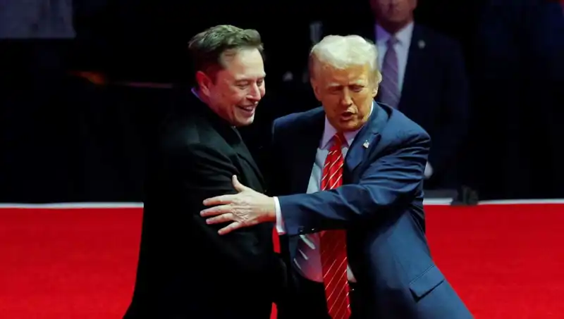 Elon Musk ve Donald Trump: İlişkilerini Zavallı Hale Getiren 4 Sebep