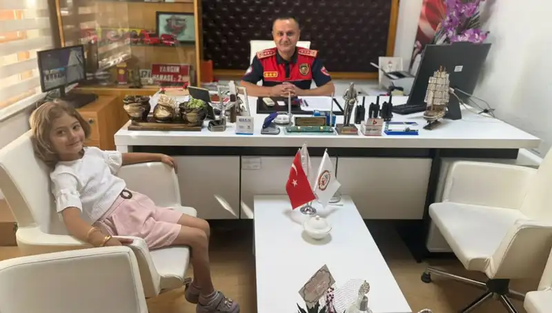 Minik Kahraman Aslı, Köyü Yangından Kurtardı