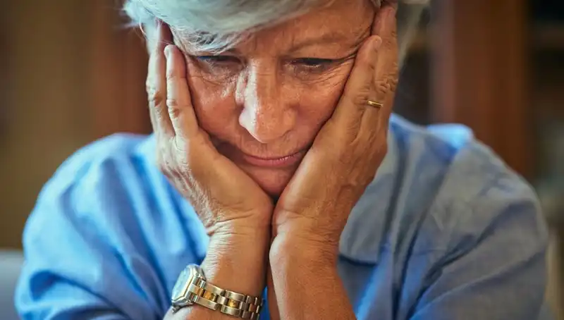 40'lı Yaşlarında Alzheimer Tanısı: Stresin Tehlikeleri ve Erken Belirtiler