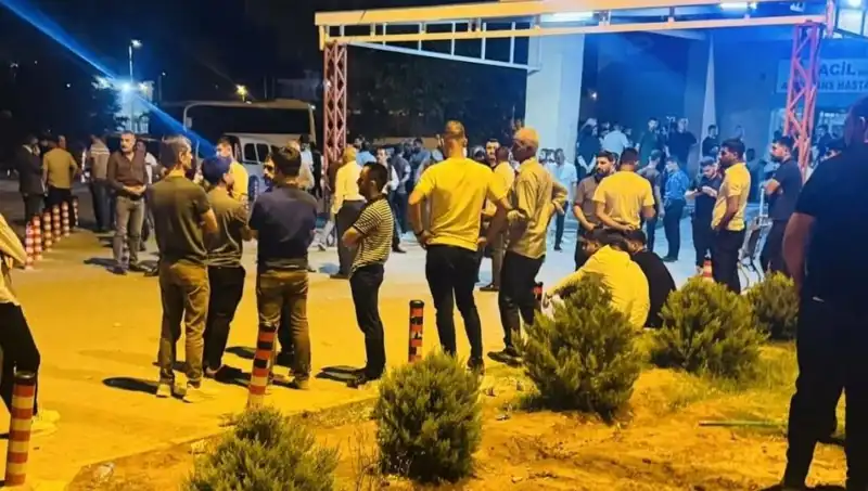 Şırnak'ta İki Aile Arasında Çıkan Silahlı Kavga Sonucu Bir Kişi Hayatını Kaybetti