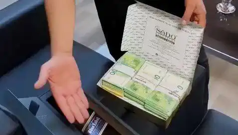 Manavgat Belediyesi'nde Şok Operasyon: Baklava Kutularında Gizli Para Ele Geçirildi!