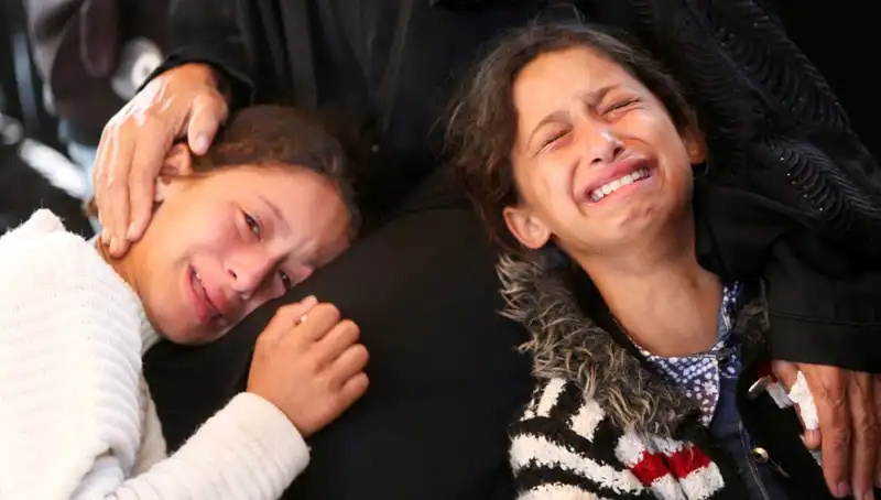 Gazze'deki Bayram Kutlamaları, Yürek Yakan Yasla Yer Değiştirdi