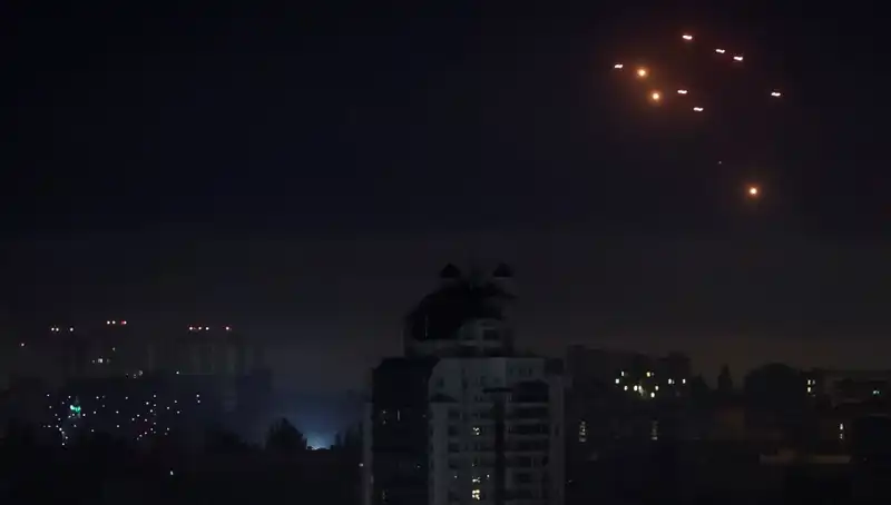 Rusya'dan Kiev'e Hava Saldırısı: Sumi'de Tahliye Emri Geldi