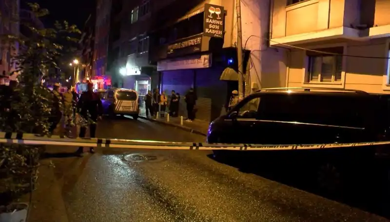 Eğlence Mekanında Şok Edici El Bombalı Saldırı: 7 Yaralı!