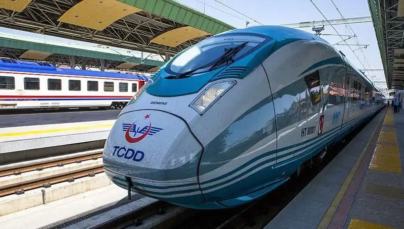 TCDD'nin 140 Yeni Makinist Kursiyeri Alımı İçin Başvurular Başladı!