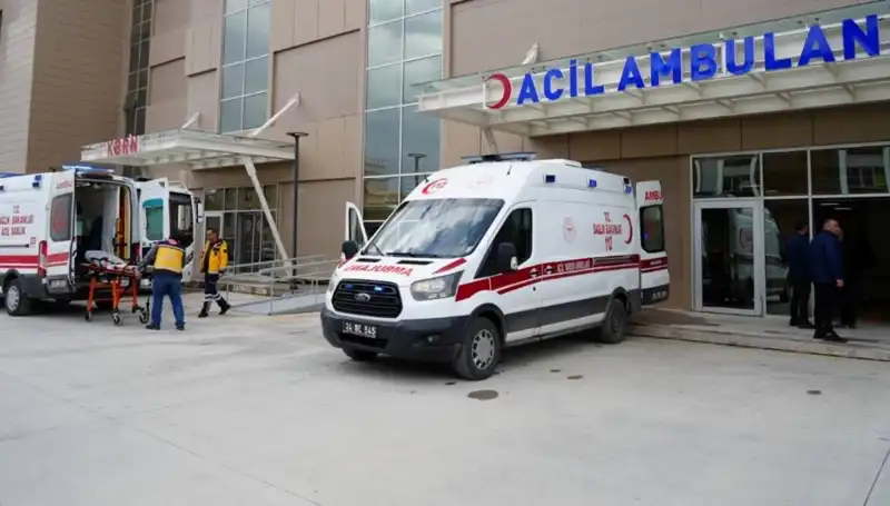 Erzincan'da Can Acıtan Trafik Kazası: En Az Bir Ölü ve Üç Yaralı
