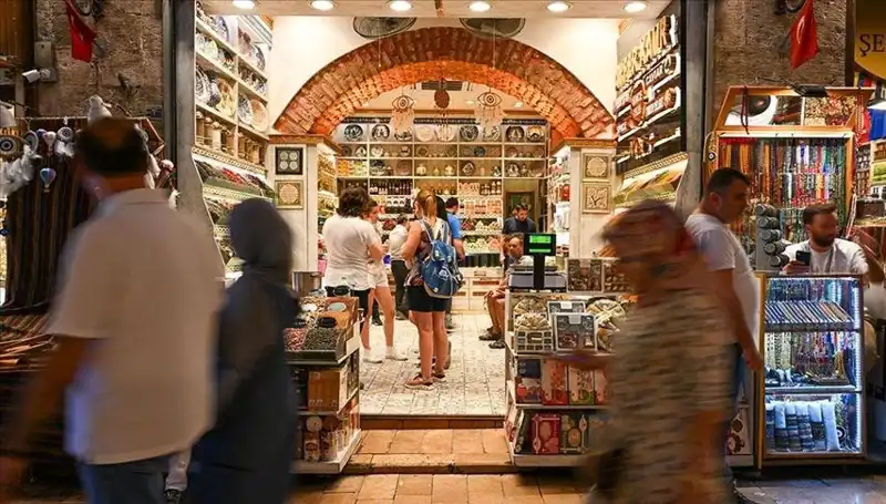 Esnaf Perakendede Yeni Yasalar Talep Ediyor: Ekonomi İçin Ne Anlama Geliyor?