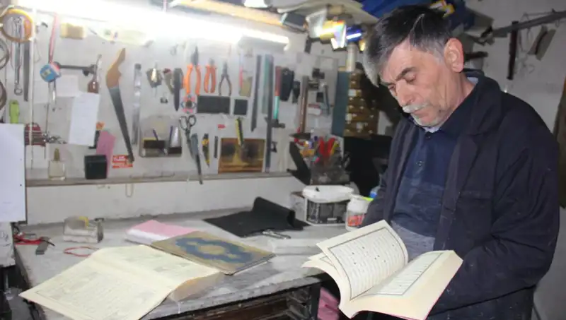 Gözde Meslekler Arasına Giremeyen Çıraklık: Nedenleri ve Geleceği