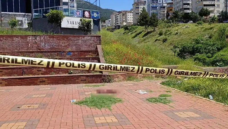 Kahramanmaraş'ta Bıçaklı Kavga: Sokaklar Kan Gözyaşına Boğulmuştu
