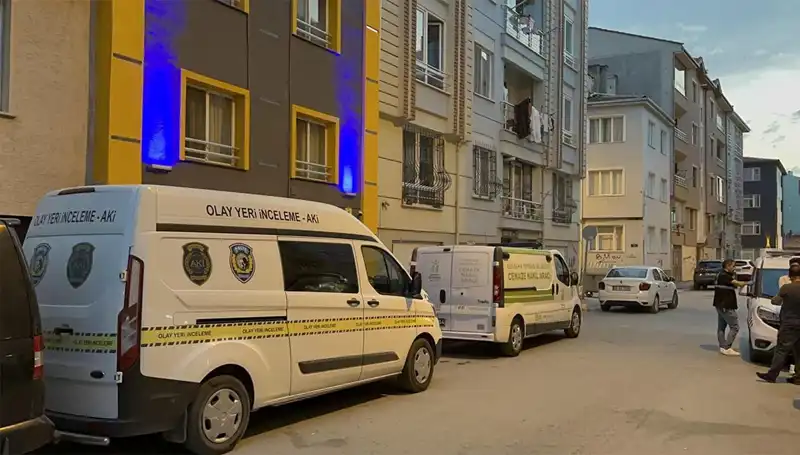 Merdivende Bulunan Şüpheli Ceset, Apartmandaki Gizemi Arttırdı